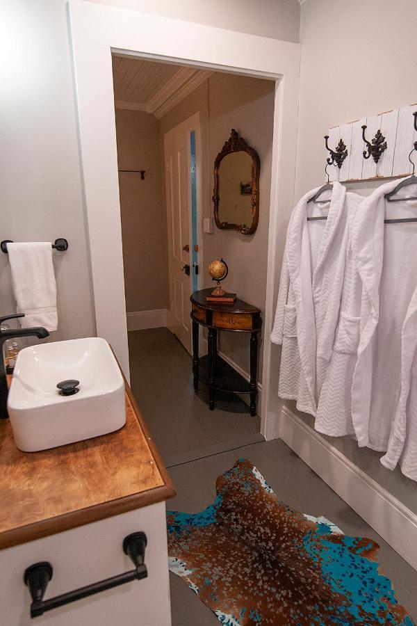Dabbs Hotel Bed And Breakfast Llano Luaran gambar