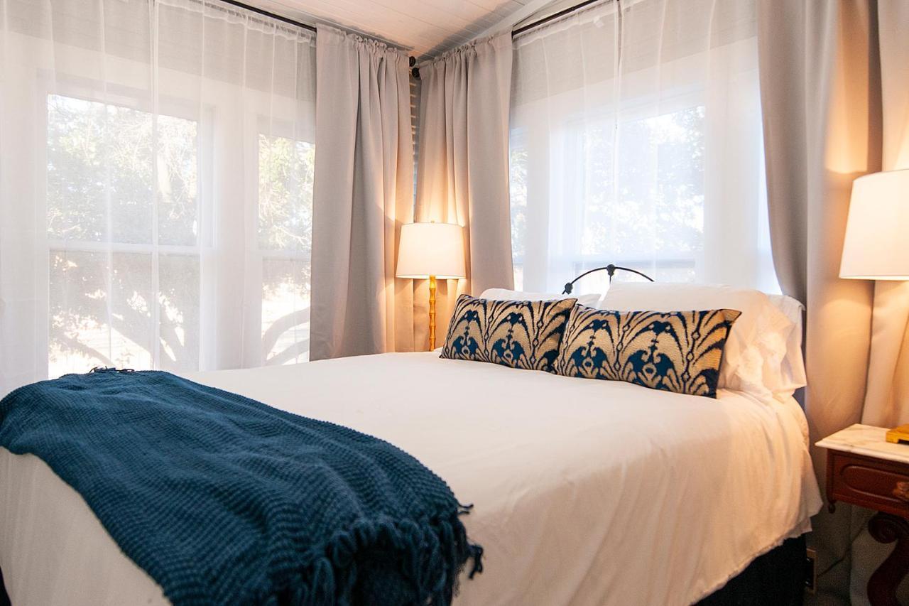 Dabbs Hotel Bed And Breakfast Llano Luaran gambar