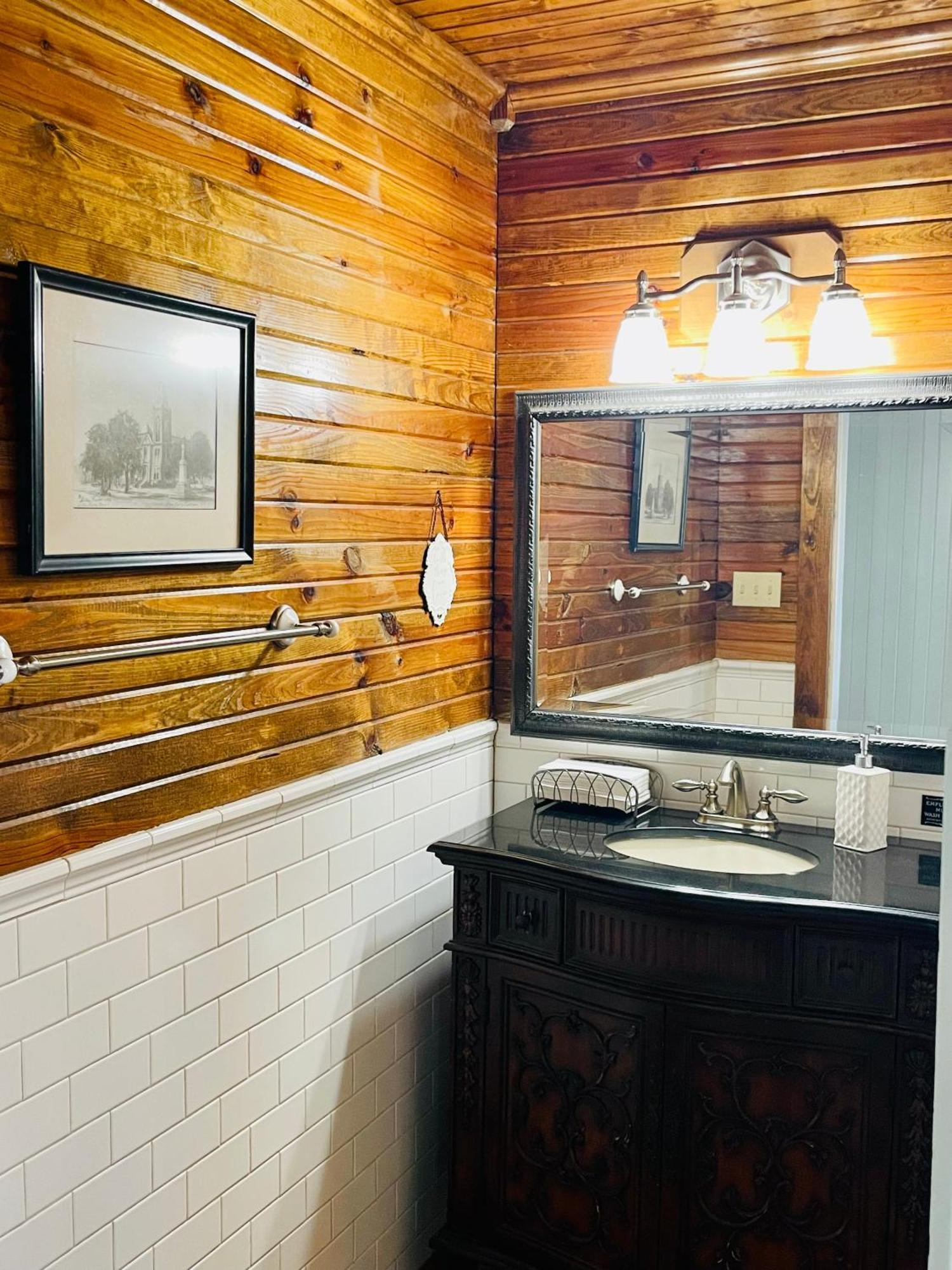 Dabbs Hotel Bed And Breakfast Llano Luaran gambar
